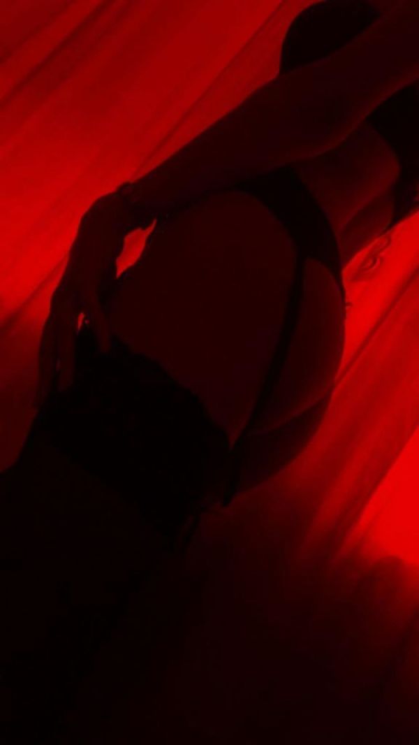 Лиза, фото с сайта NskSex.red