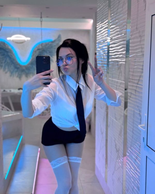 Алина, 27