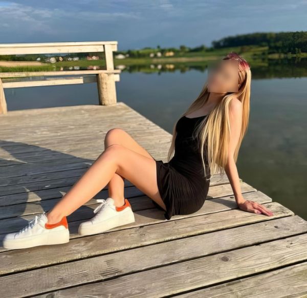 шлюшка Ангелина (Новосибирск)